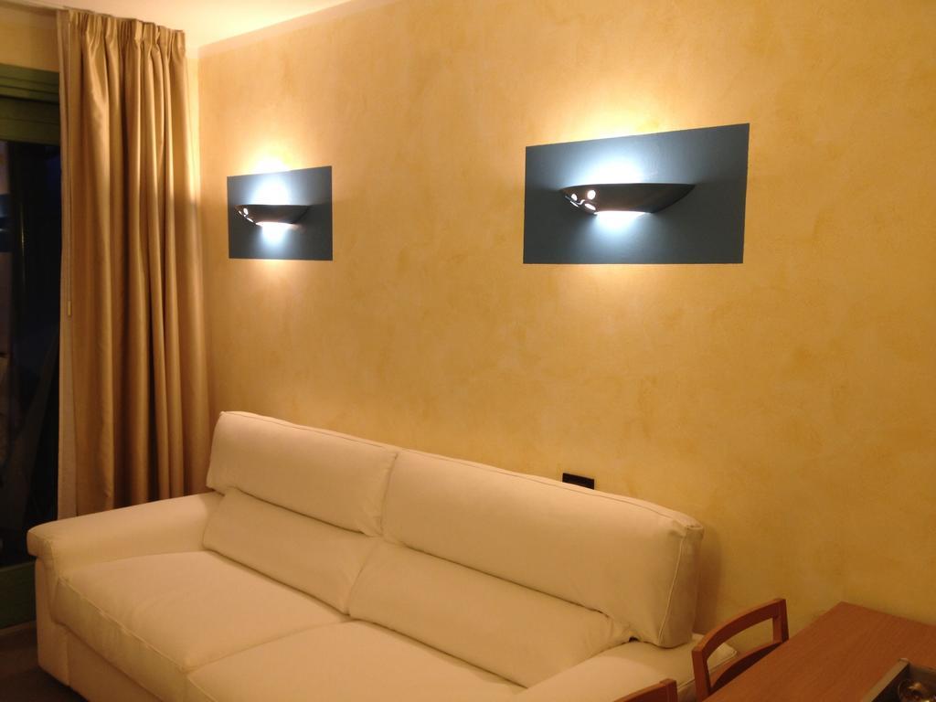 Olimpic Village Th Sestriere Apartments Rom bilde
