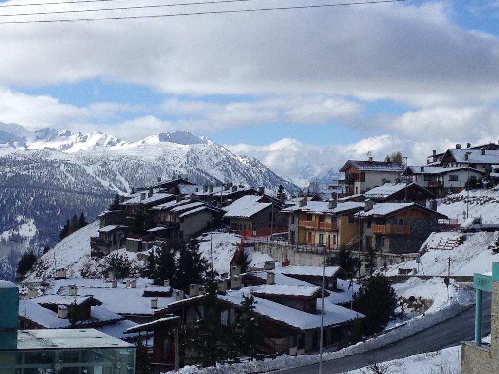 Olimpic Village Th Sestriere Apartments Eksteriør bilde