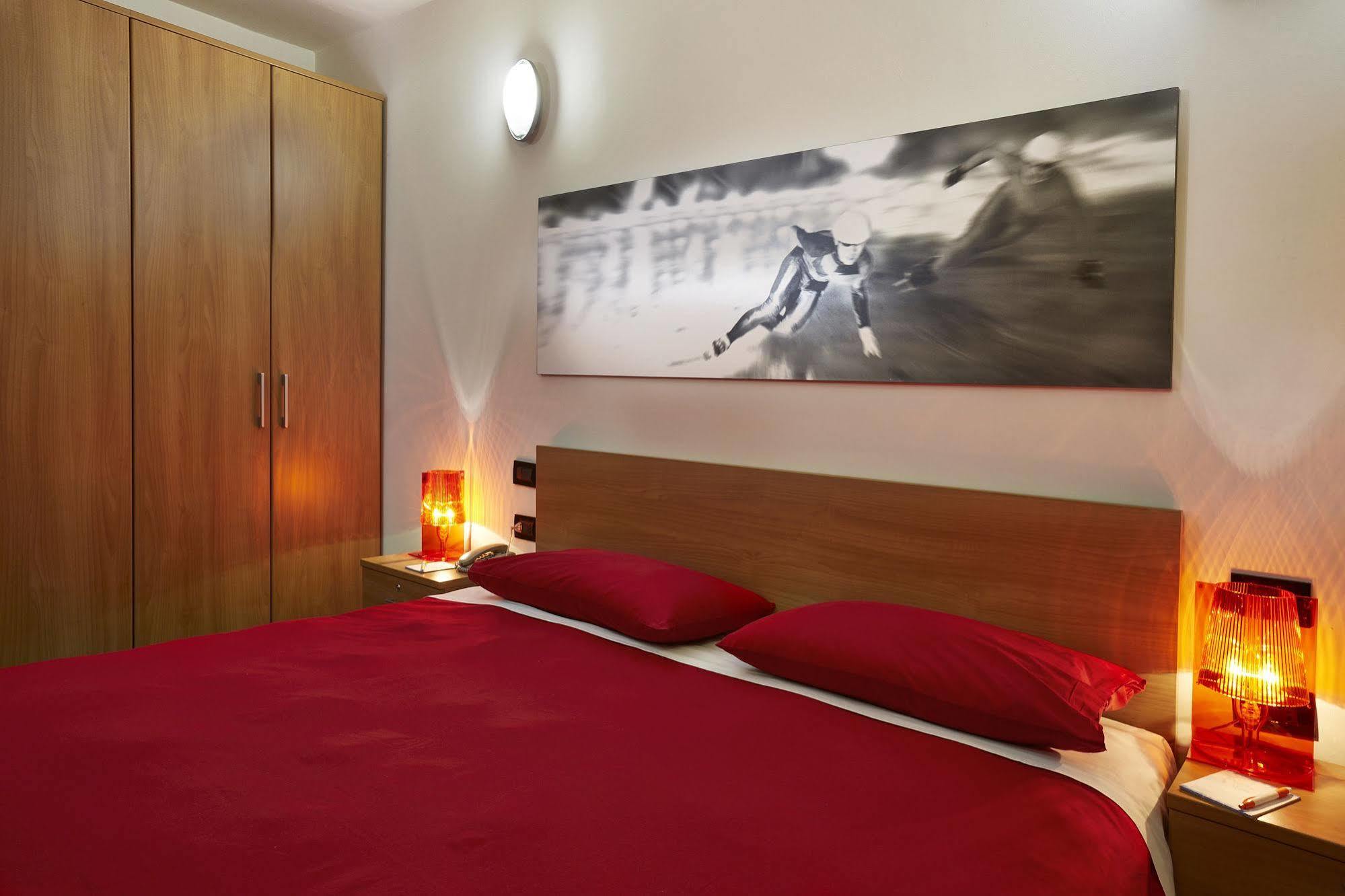 Olimpic Village Th Sestriere Apartments Eksteriør bilde